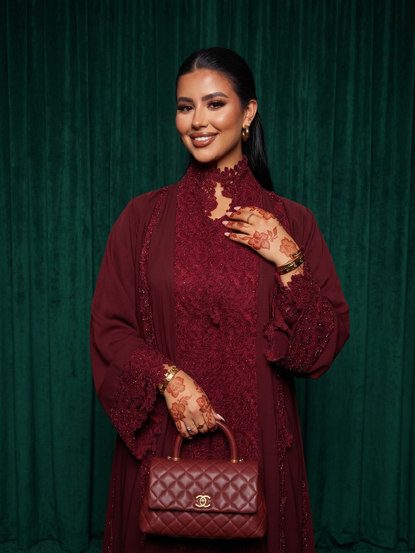 Queen Mother Lace Abaya Set