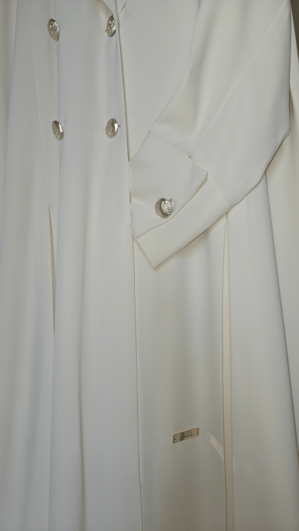 Loujain Collar Abaya Set - MAISONASHSHIFA