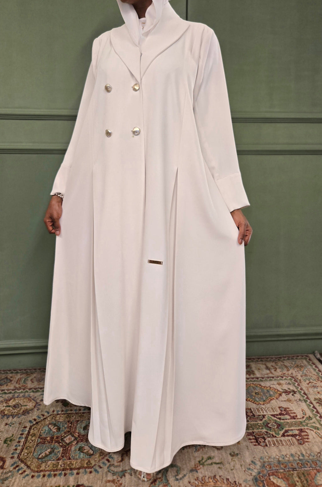 Loujain Collar Abaya Set - MAISONASHSHIFA