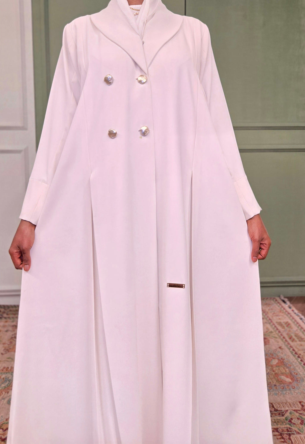 Loujain Collar Abaya Set - MAISONASHSHIFA