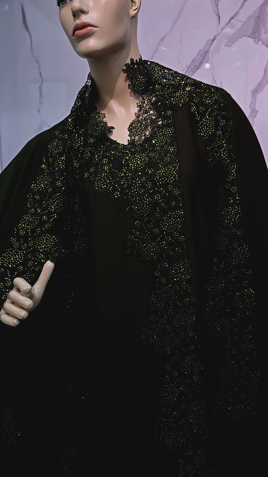 Ensemble abaya en dentelle Hind