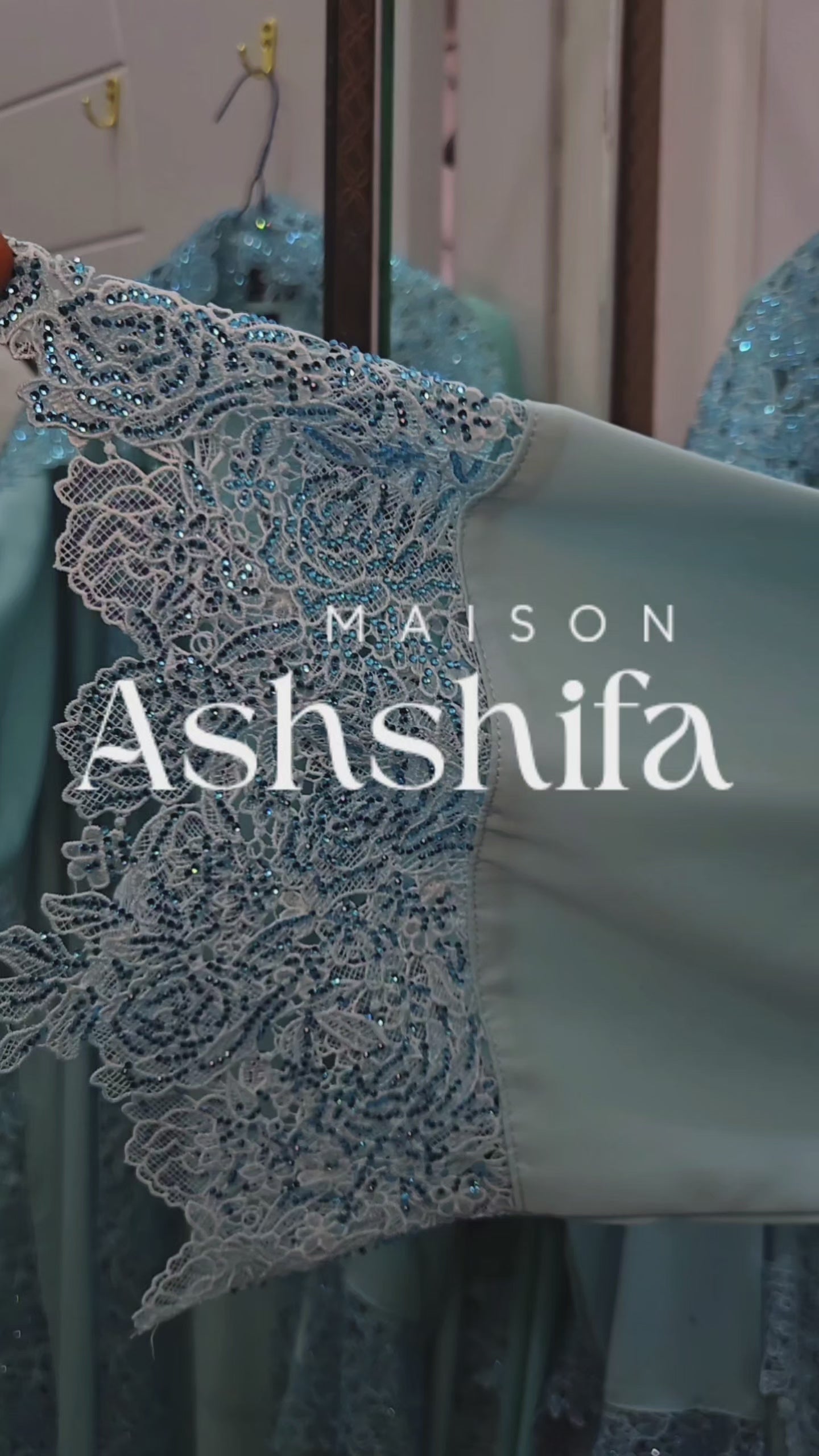 Ensemble abaya en dentelle Hind