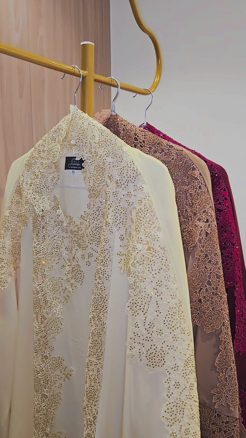 Ensemble abaya en dentelle Hind