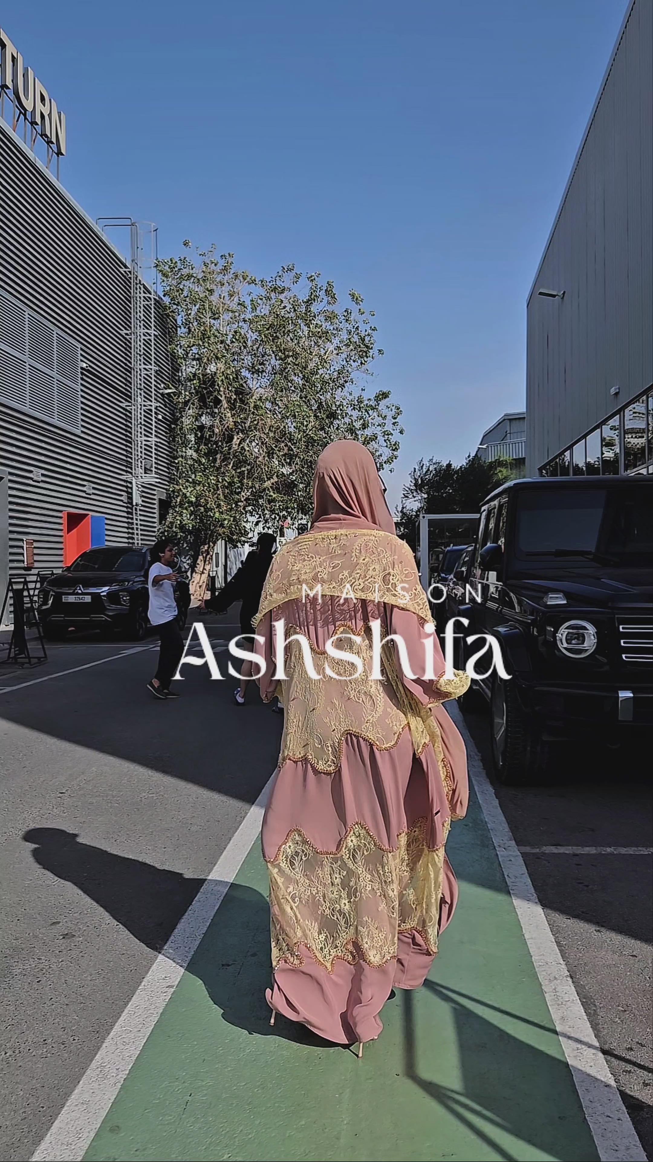 Sa'a Abaya Set