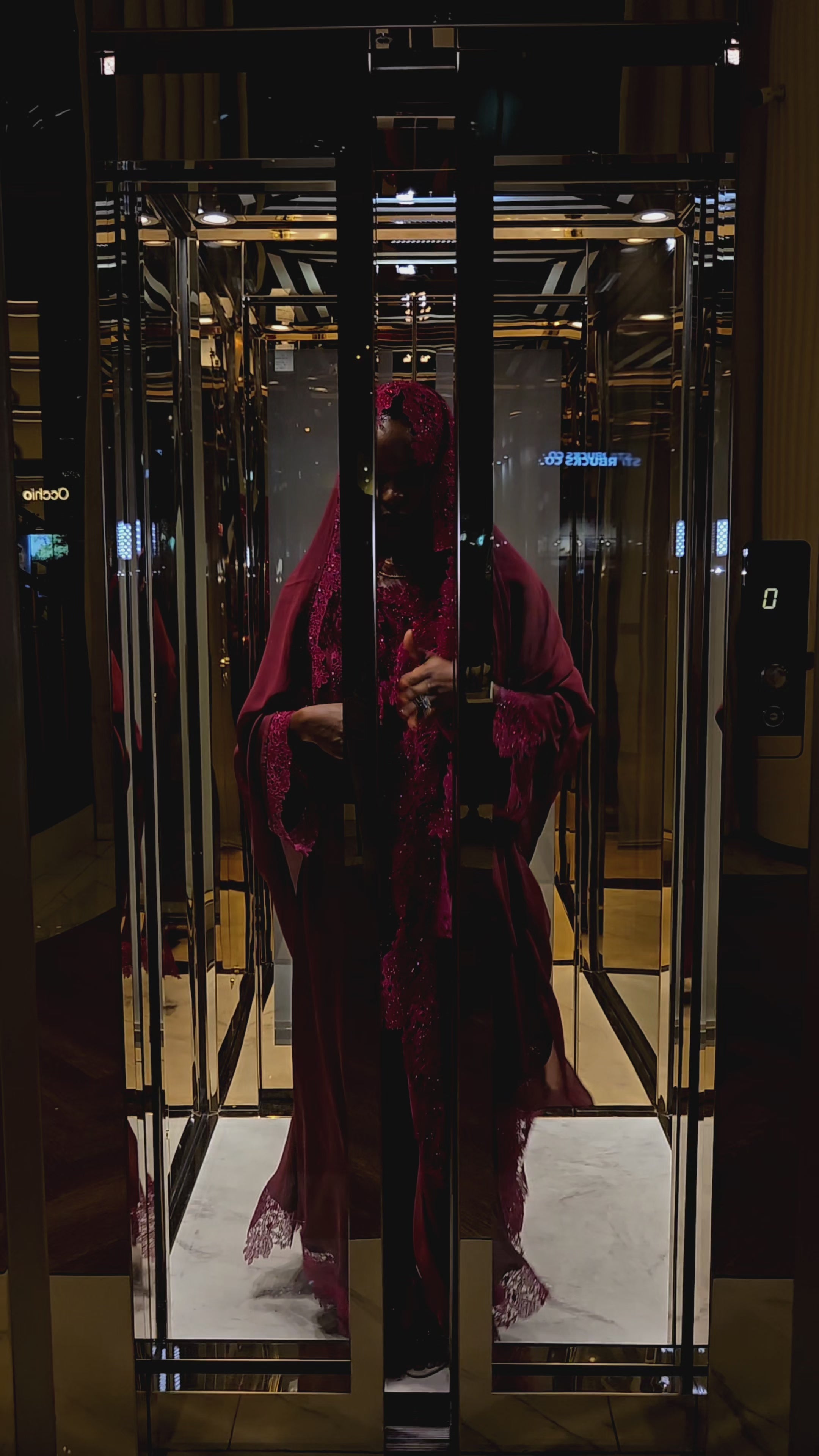 Ensemble abaya en dentelle Hind