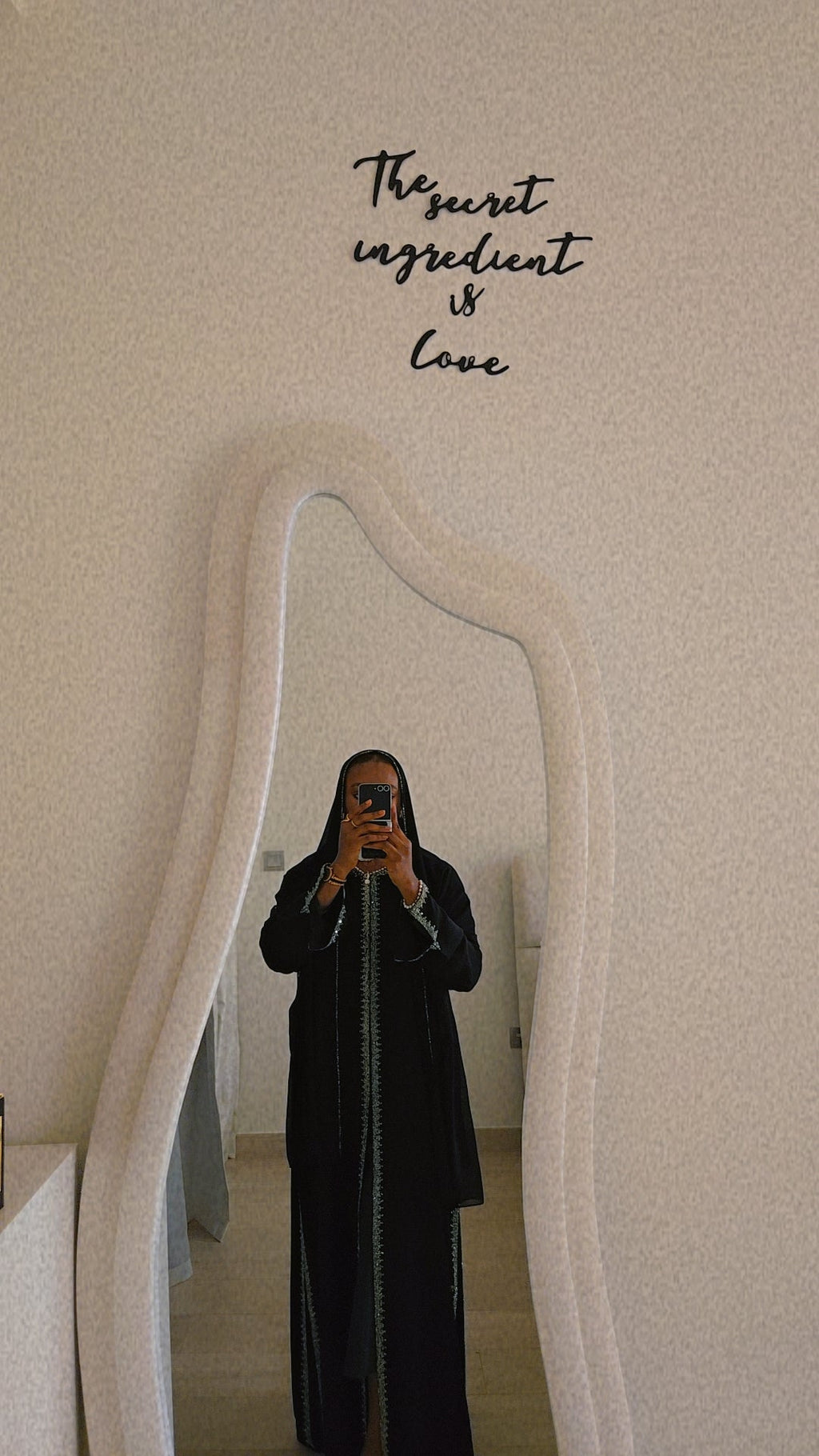 Qamar in Sage Green Luxury ABaya Set - MAISONASHSHIFA