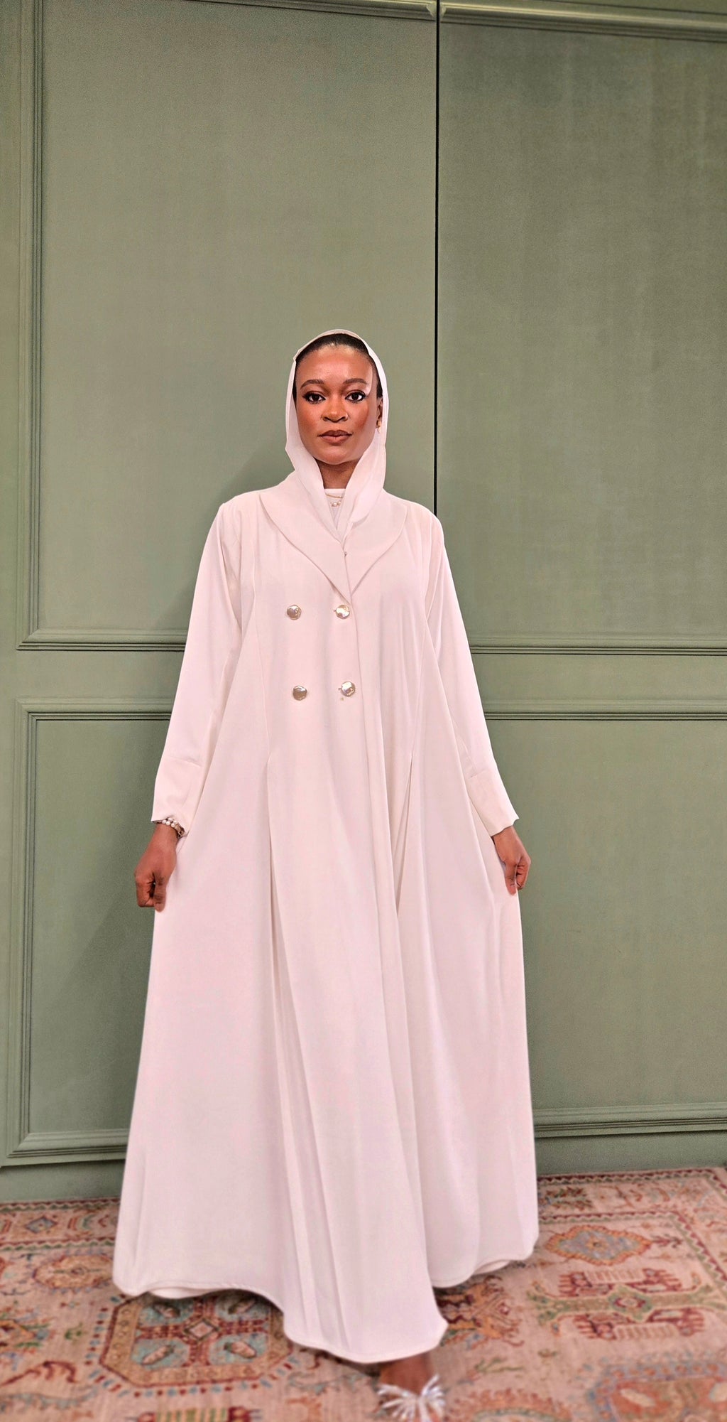 Loujain Collar Abaya Set