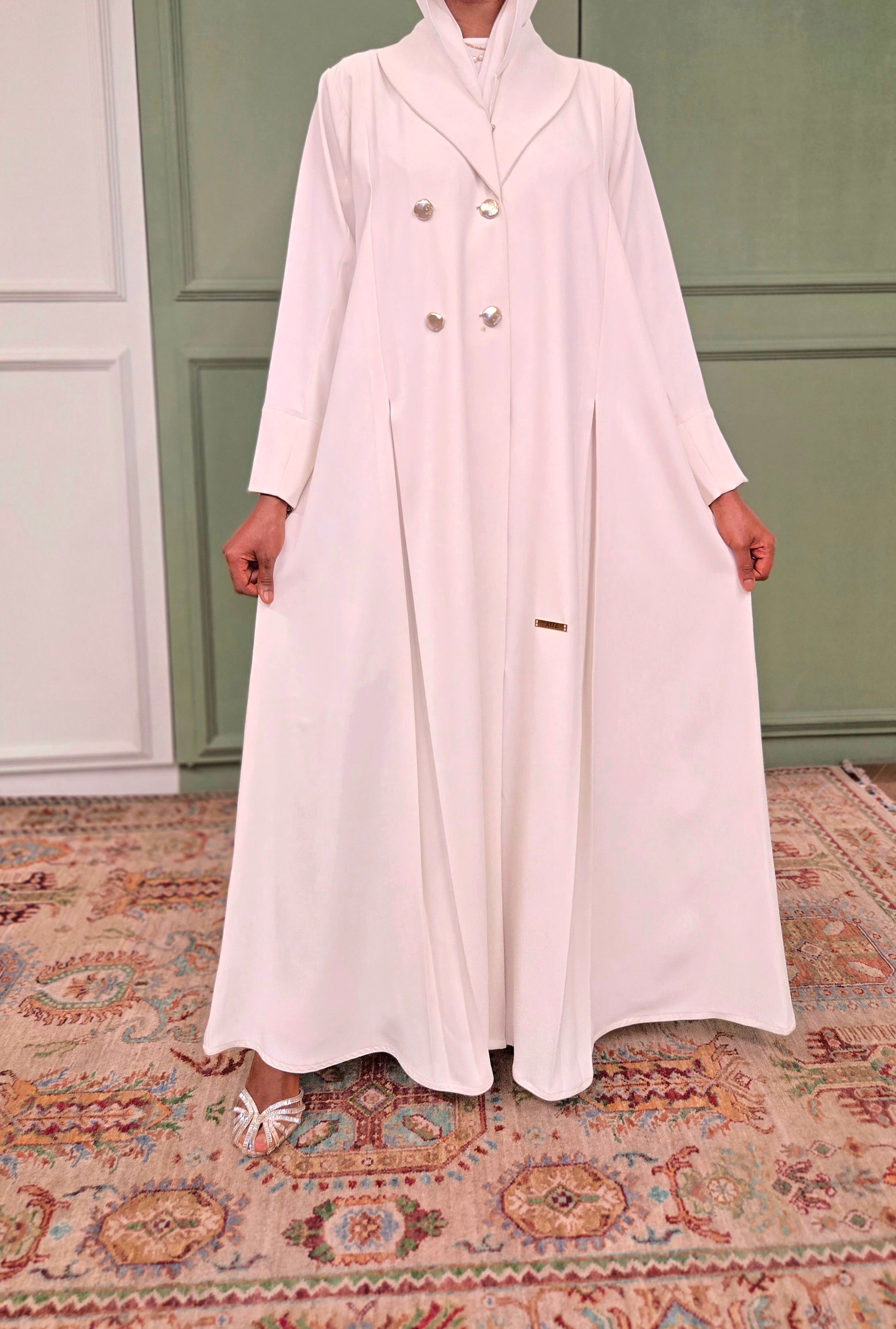 Loujain Collar Abaya Set