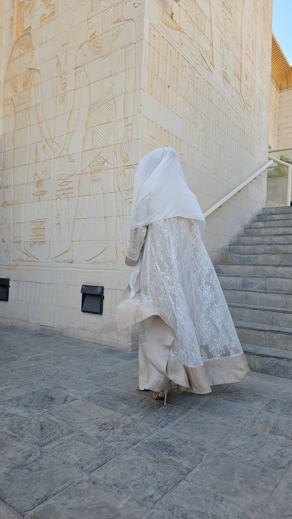 The Moza Bint Linen Abaya Set — SUNMER '26 - MAISONASHSHIFA