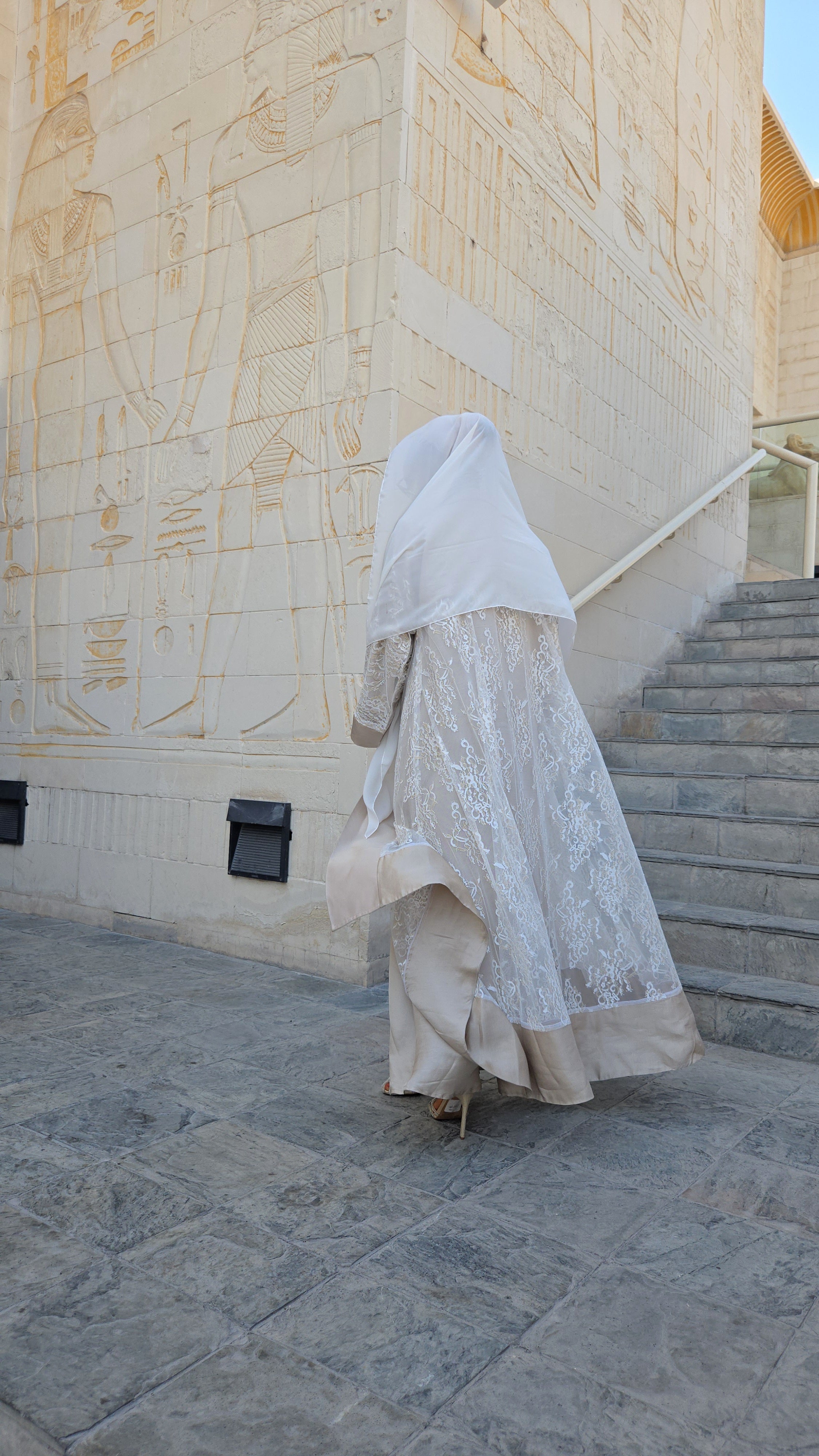 The Moza Bint Linen Abaya Set — SUNMER '26 - MAISONASHSHIFA