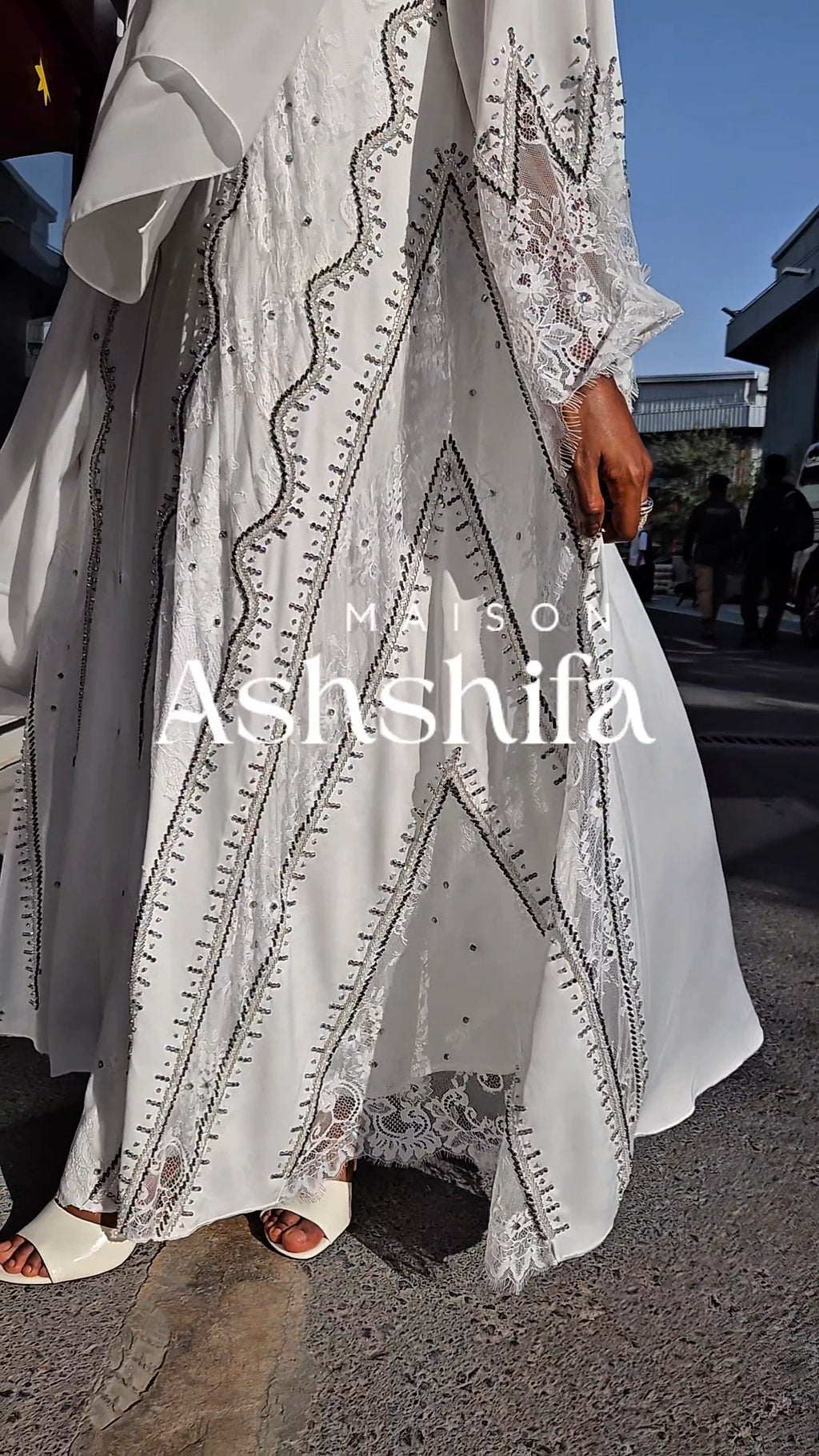 Yalwa Lace Abaya Set - MAISONASHSHIFA
